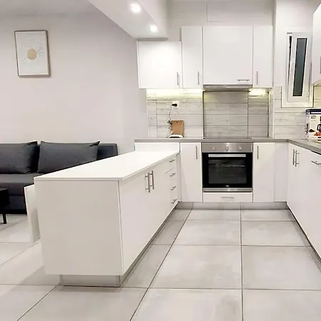 Wonderful Flat In Kavouri Apartmán